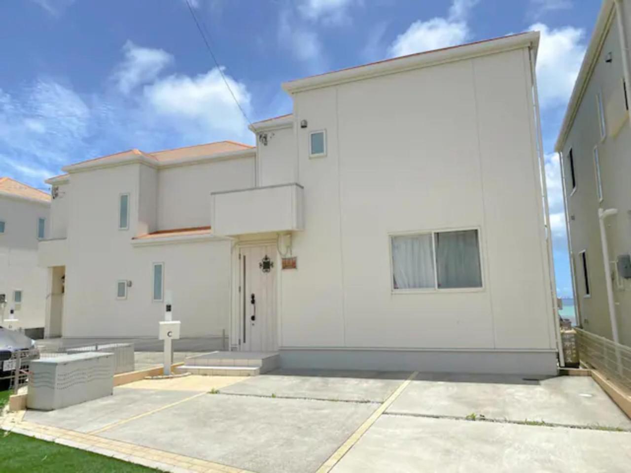 グランディオーソ沖縄ヴィラ金武1 Okinawa Exteriör bild